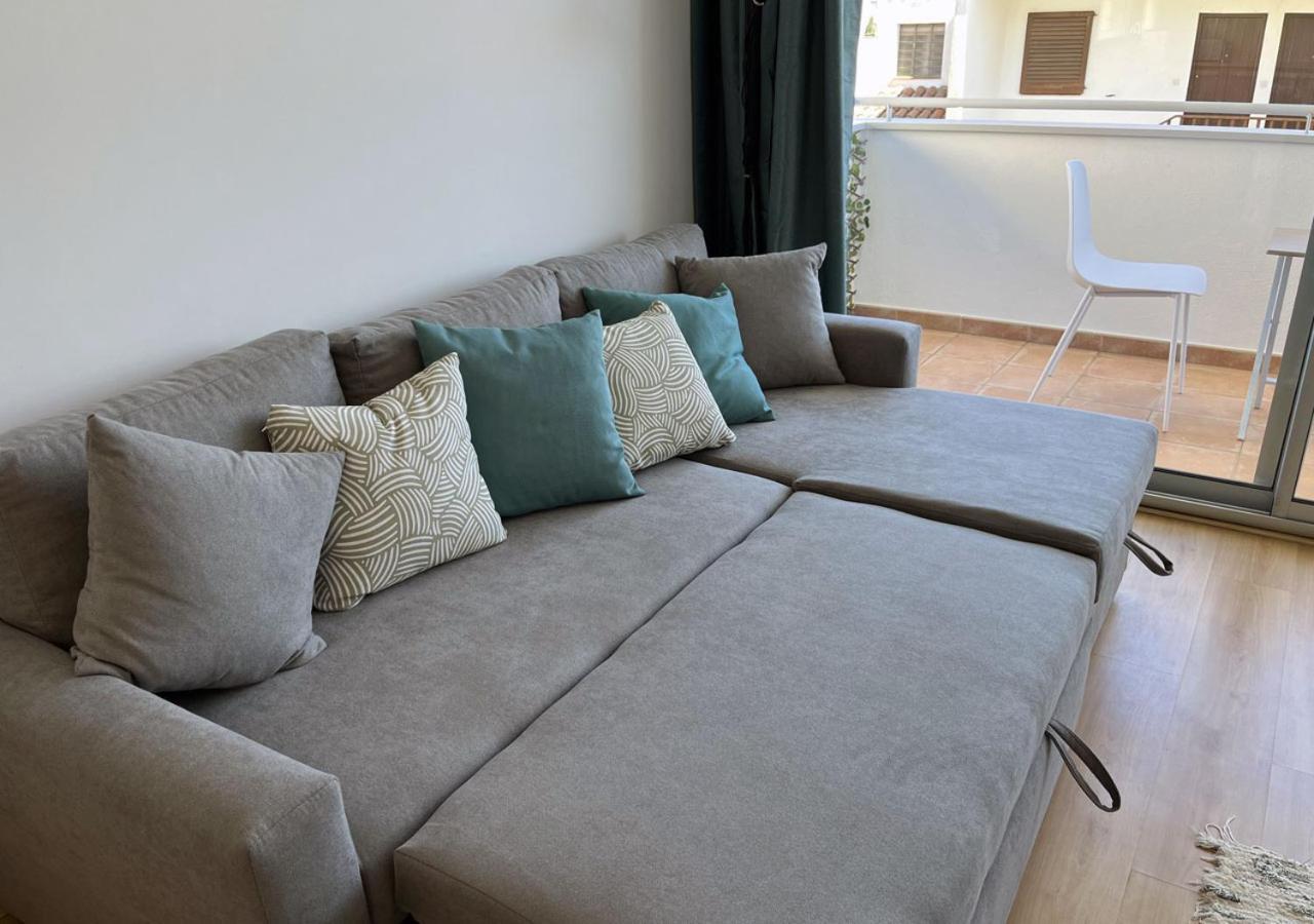 2-Bedroom Brand New Apartment Steps From The Beach Llanca Exterior photo